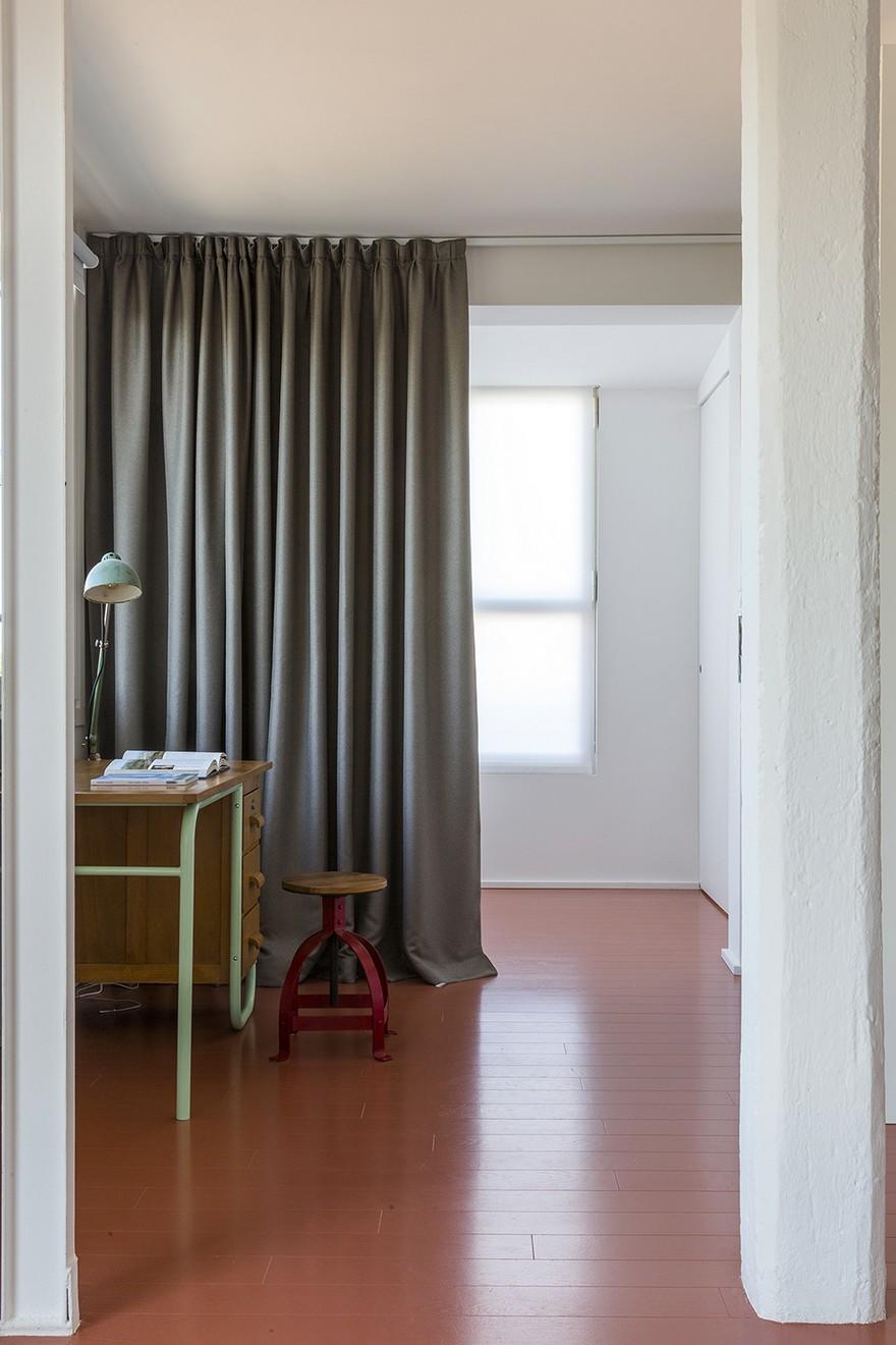 Two-Storey Family Apartment in Rome Exhibiting a Powerful Character-29