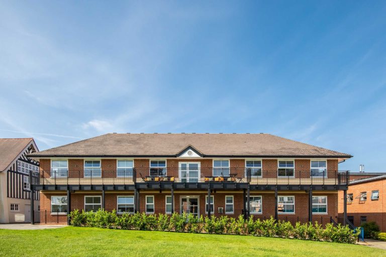 Northwood College Cutting Edge Sixth Form Centre Design - Envoplan-21