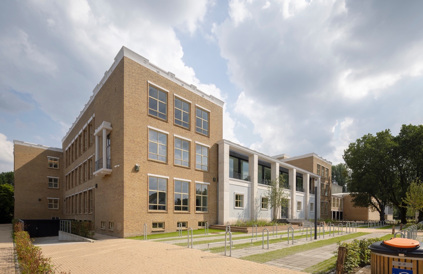 Van Maerlantlyceum 中学修复更新丨荷兰-27