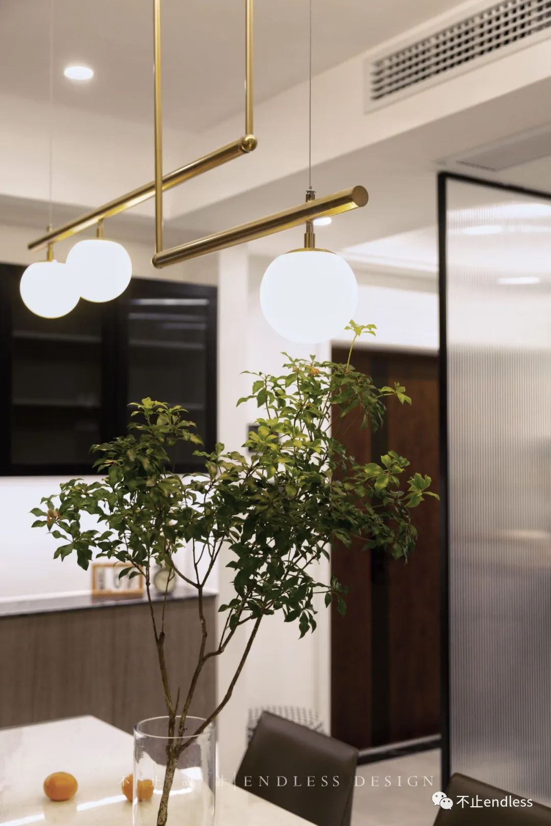 温润雅致，自然光照的复式住宅设计-15