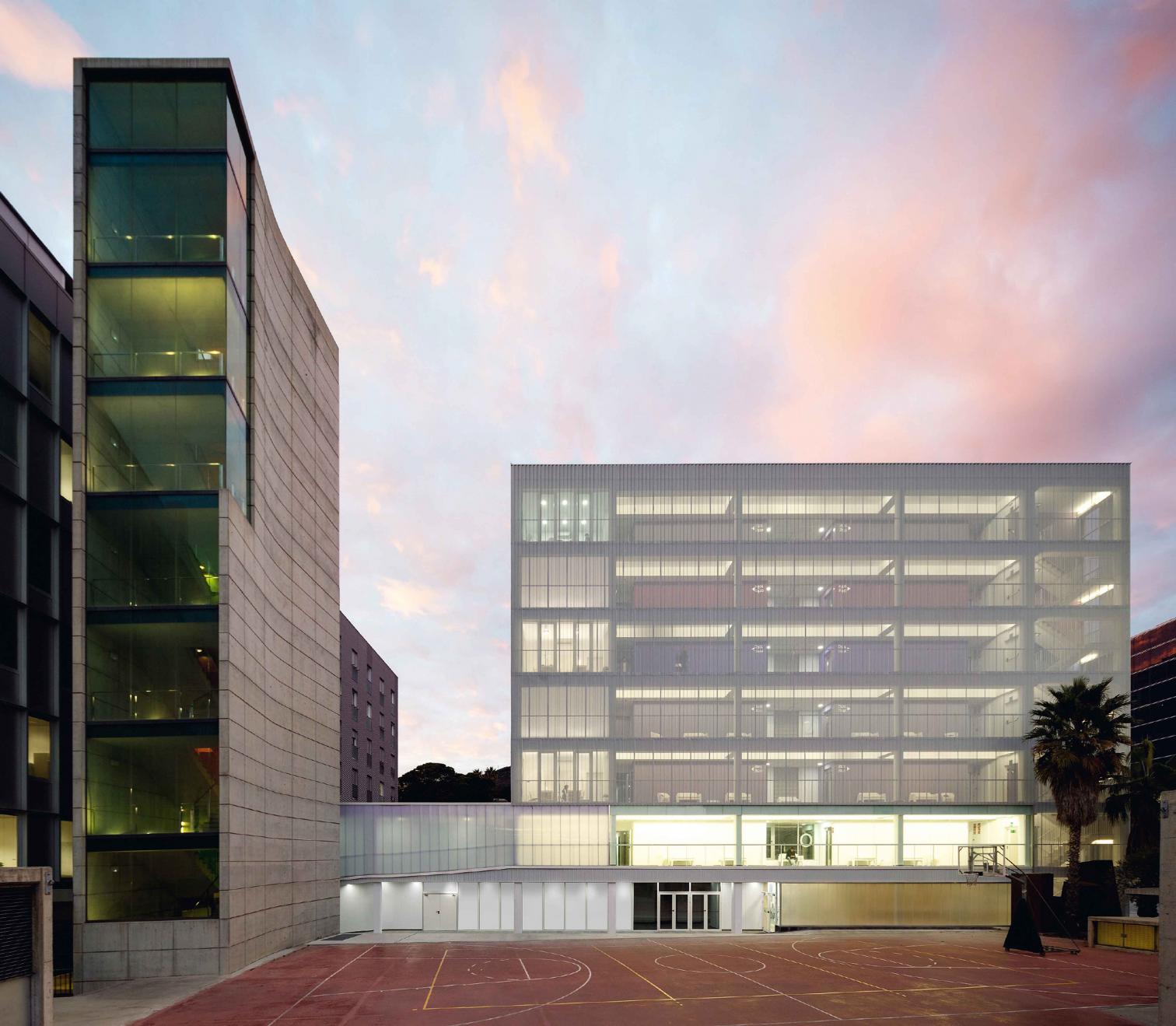 巴塞罗那 La Salle 大学校园学生公寓-9