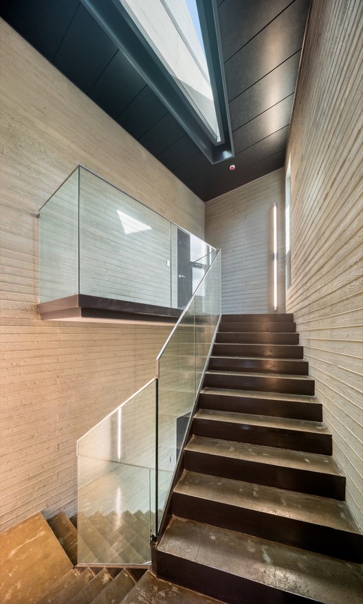 韩国 Waving Stone 餐厅· 融入自然的建筑设计-23