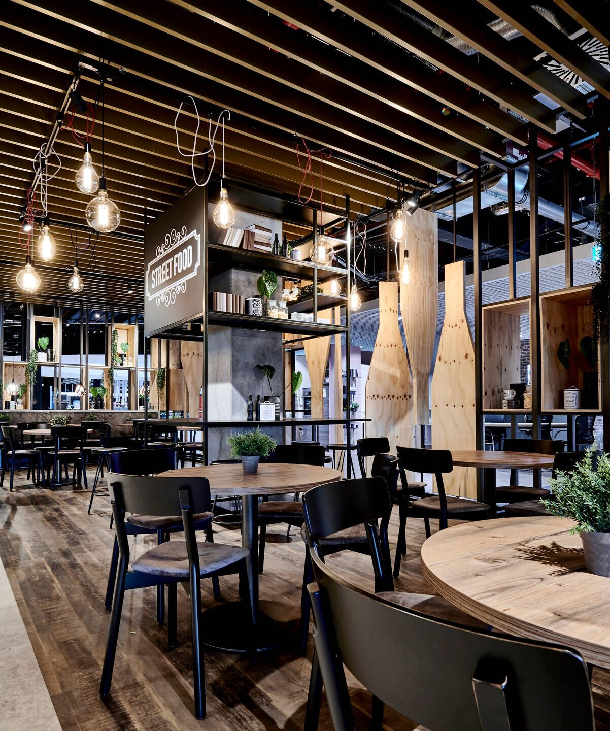 德国海尔布隆 Rieger 家具旗舰店-22