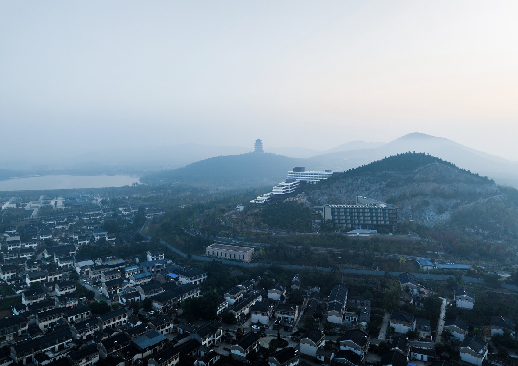 徐州园博园宕口酒店丨中国徐州丨筑境设计-3