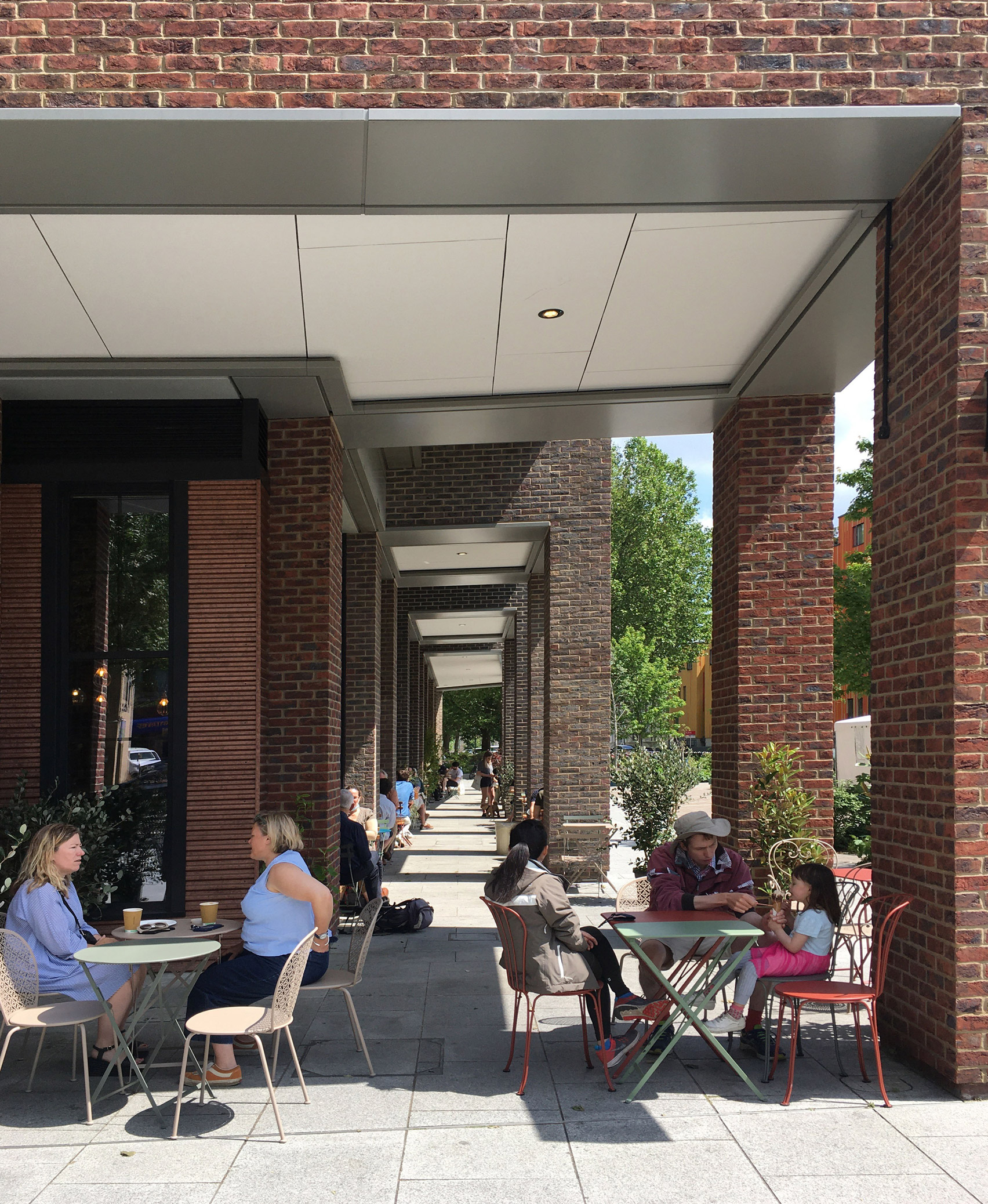 伦敦 Elephant and Castle 的"当代土著"住房设计-15