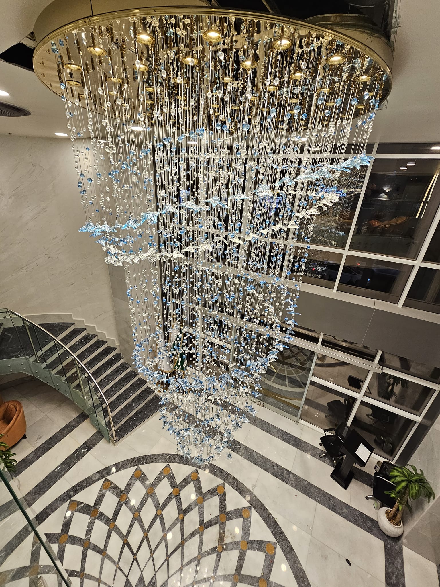 Chromatic Threads An Experimental Glass-Wire Chandelier-11