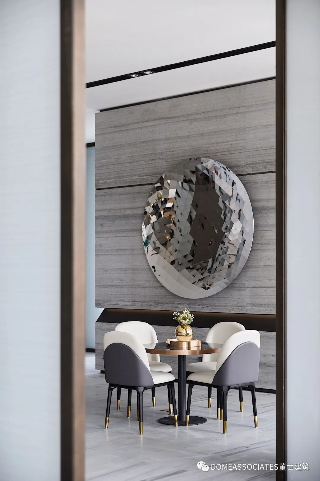 锦绣樾江府 | 河流元素贯穿的现代售楼空间-41