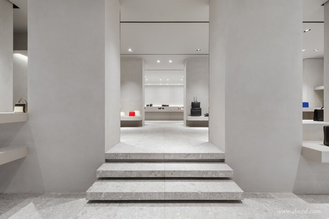 极简大师 John Pawson 打造 Valextra 米兰旗舰店-12