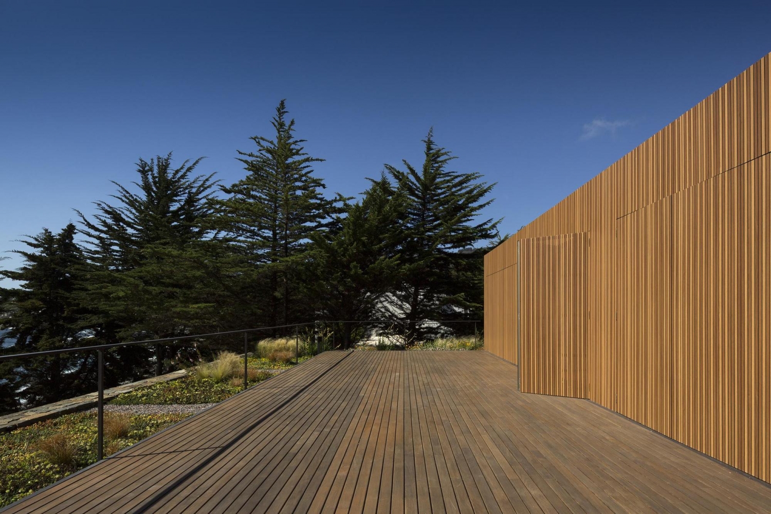 智利罗卡斯别墅 | 石头盒子中的宁静海景-41