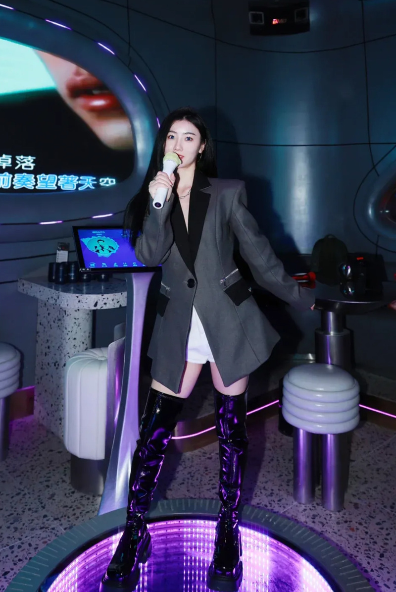 温莎 24K KTV丨中国上海丨新冶组设计-8