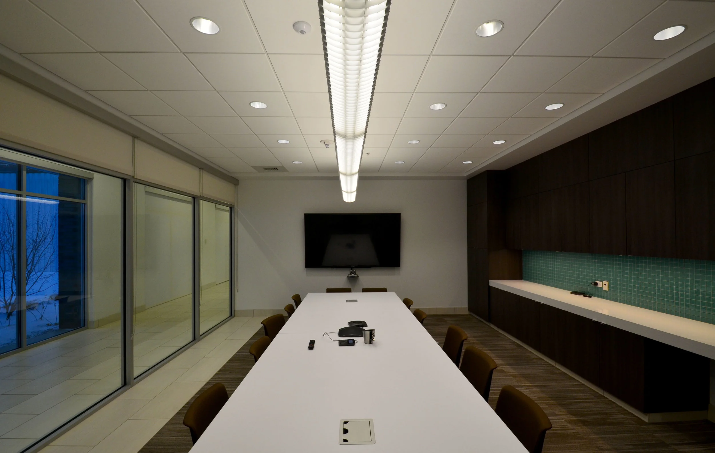 泛达（Panduit）CRD（由于CRD缺乏具体语境，不清楚其确切含义，可能是泛达公司特定的产品、技术或项目相关的缩写，这里按原文保留） 丨美国芝加哥丨Linden Group Architects-13