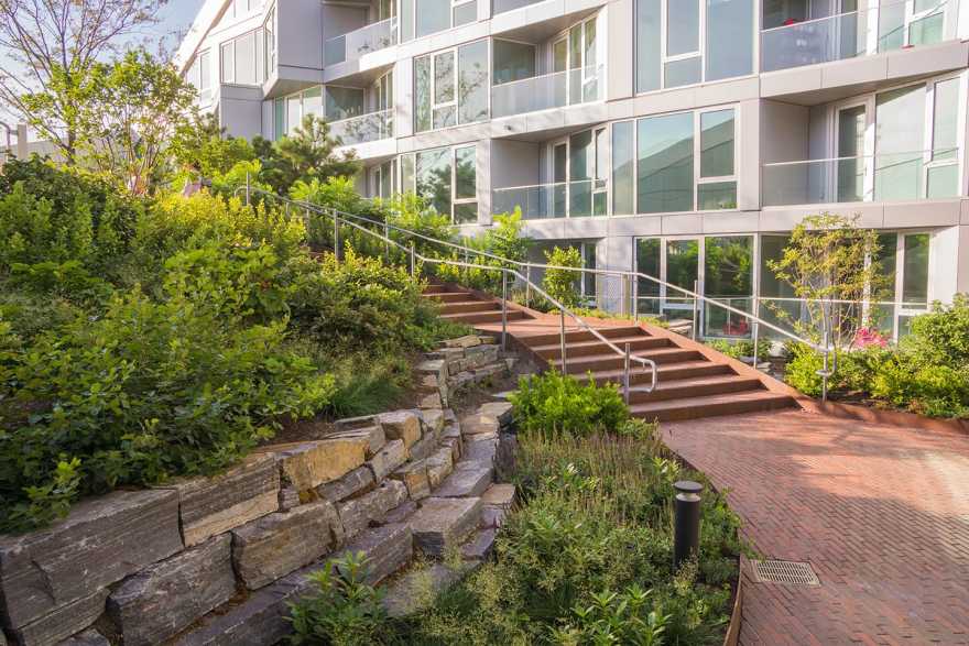 纽约VIA 57 West空中庭院-25