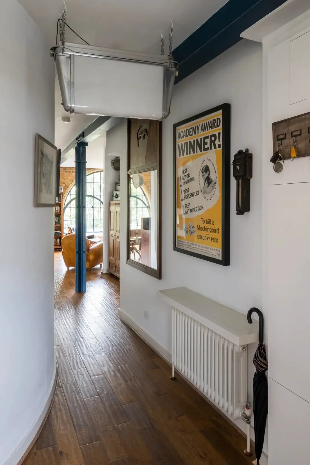 伦敦中心砖式拱窗优雅阁楼设计-11