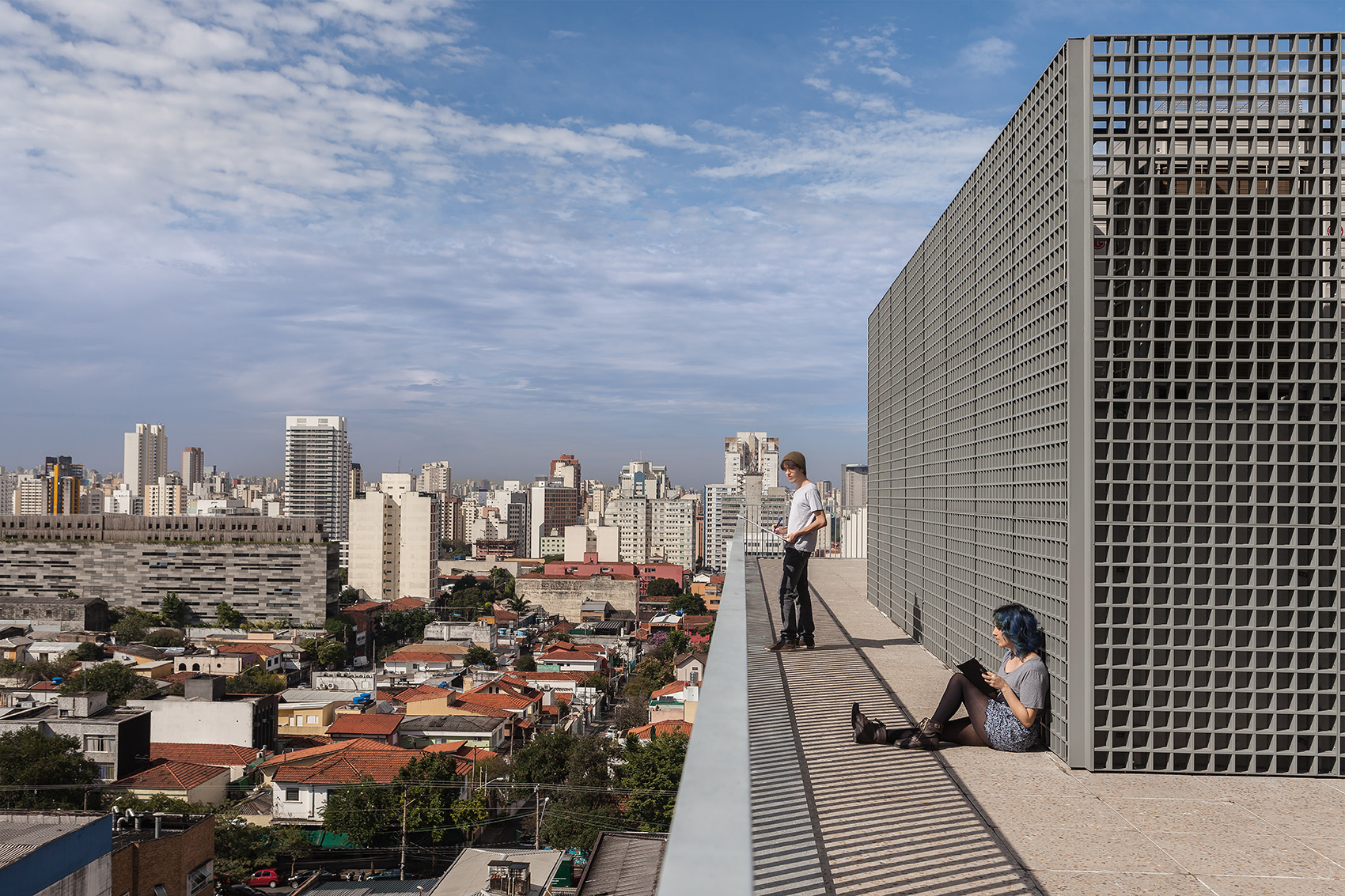 英国创意艺术大学(巴西圣保罗校区)/ FORM-53