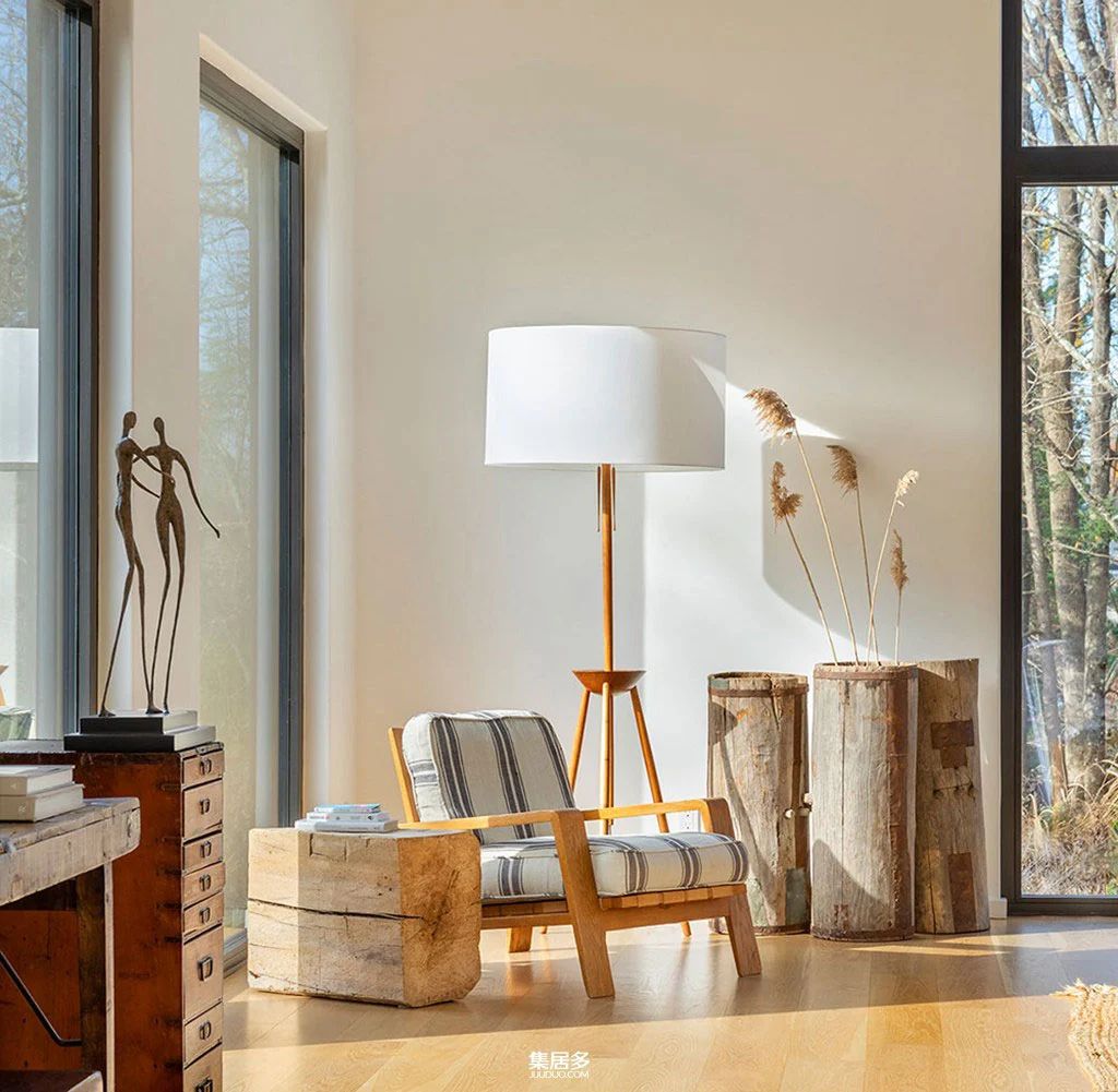 纽约州北部现代黑色小屋设计丨美国纽约-18