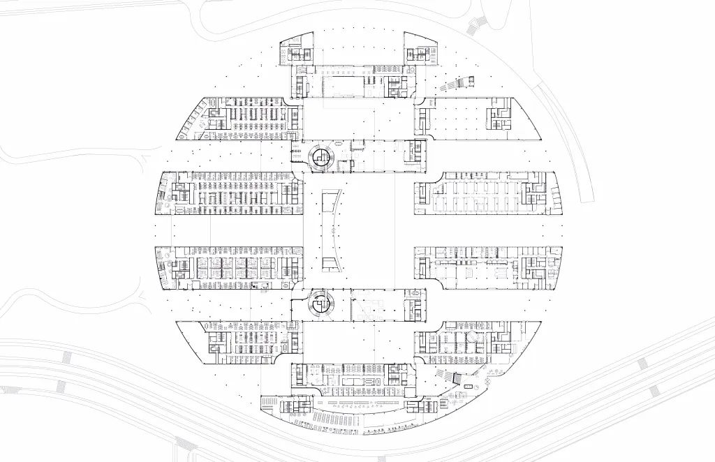 Skolkovo 科学技术研究所东环 | 环形与矩形体块的叠加互动-101