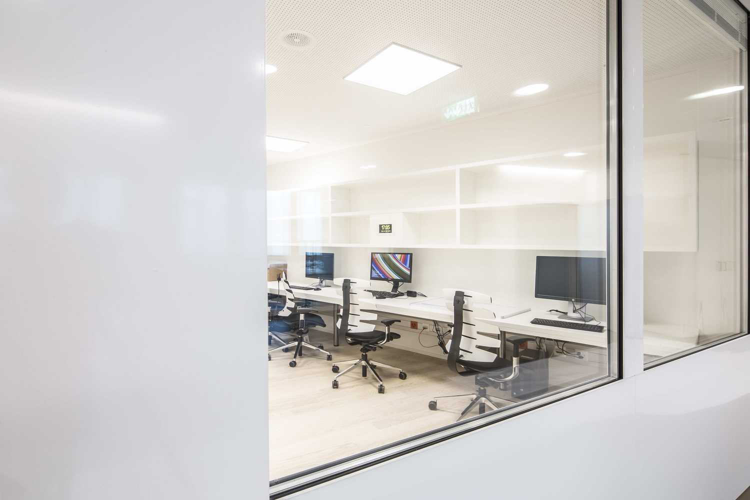 瑞士眼科诊所-31