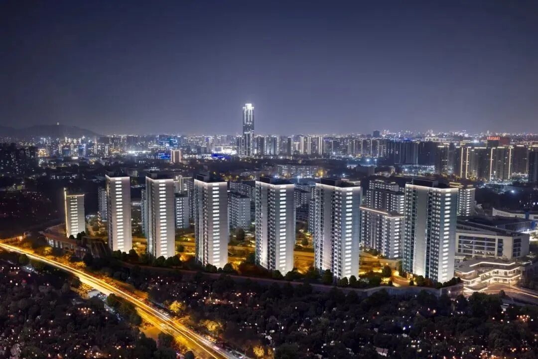 媒体看越秀丨在15米高空兑现未来！从造城到造梦，它与杭州双向奔赴-21