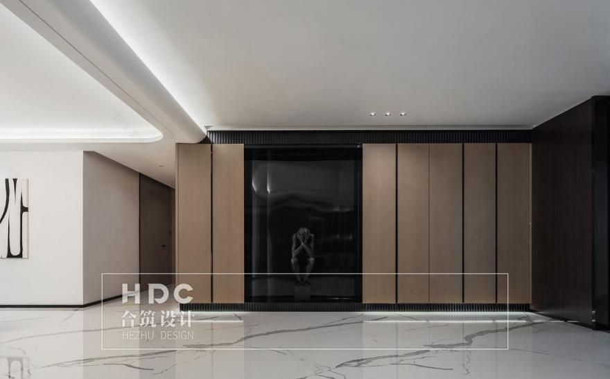 美的广场极简大平层设计-3