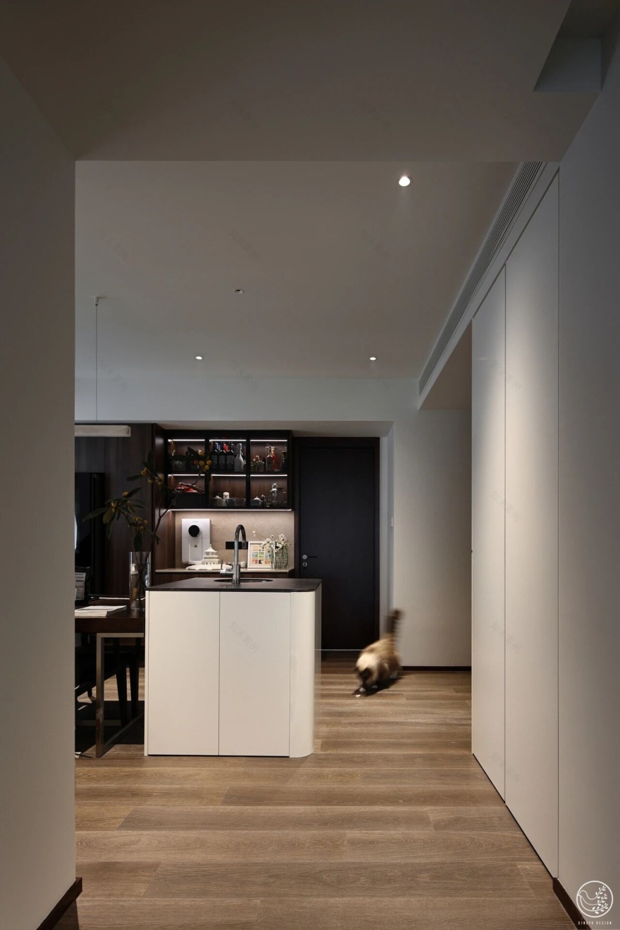 主卧变客厅?不按套路出牌的家有多爽-30