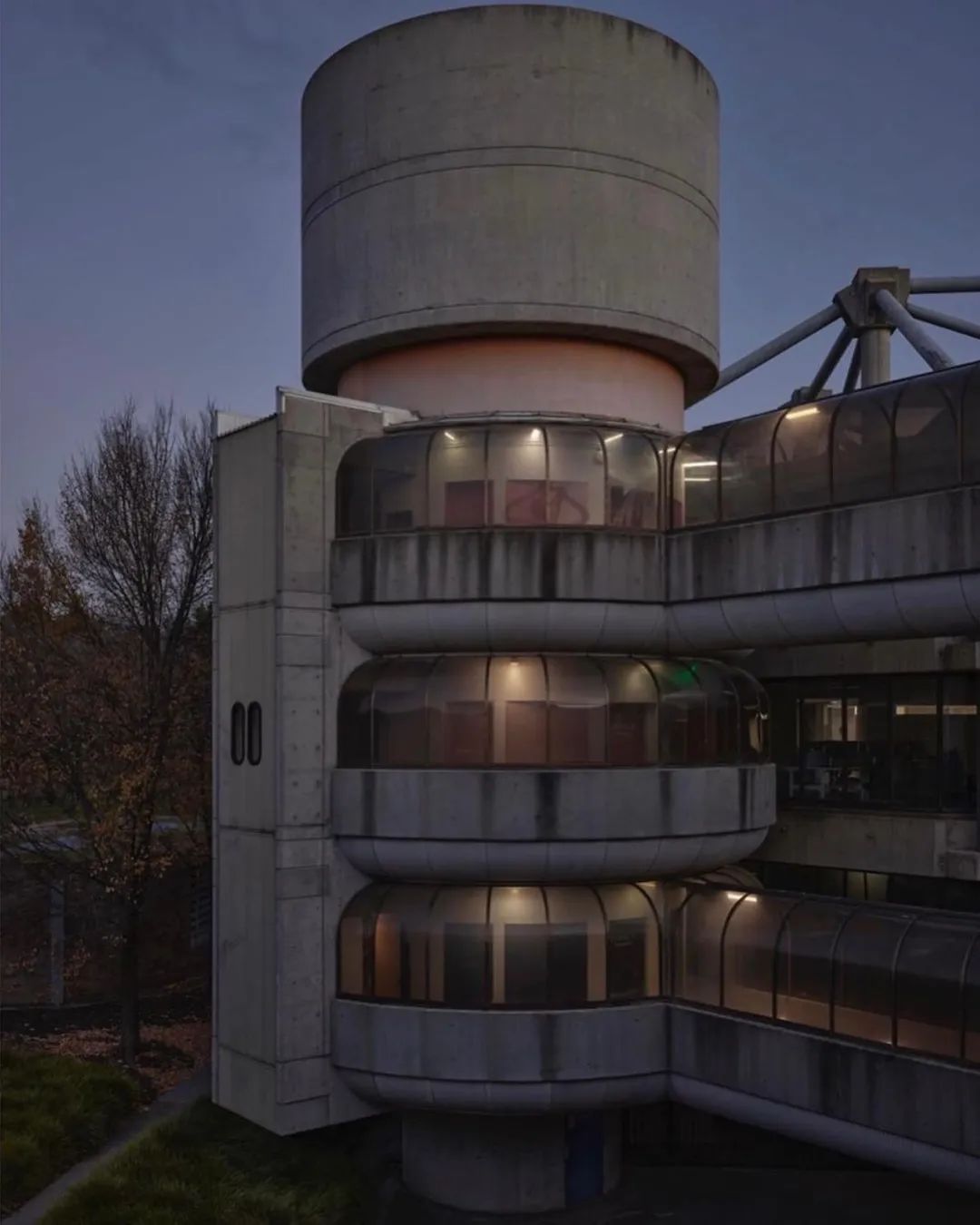 粗野乌托邦 · John Andrews 的理想重塑丨加拿大多伦多-55