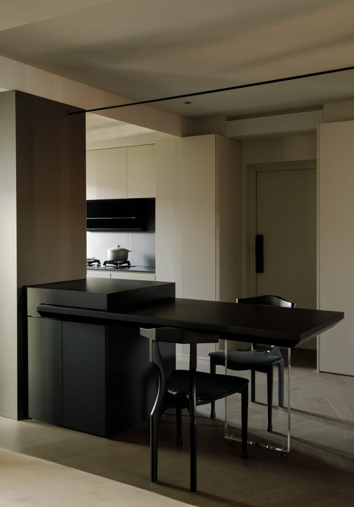 洄游趣味,醉于沉浸式黑白 · 赫设计-30