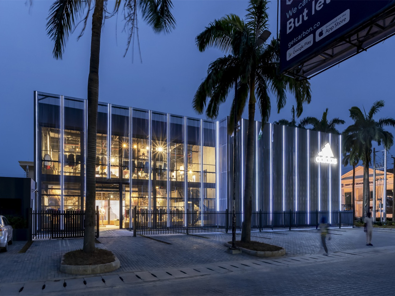 拉各斯阿迪达斯旗舰店丨尼日利亚拉各斯丨Oshinowo 工作室-3