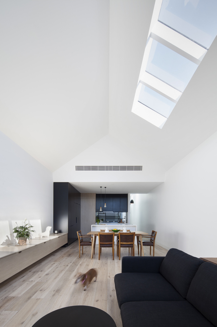 Looking glass Melbourne-6