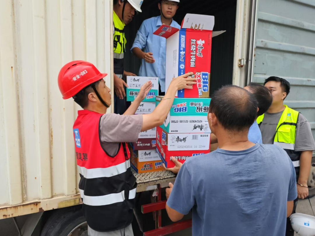 【一线写真】一座桥的故事：节序更替，他们用匠心绘就沪上科创新蓝图-65