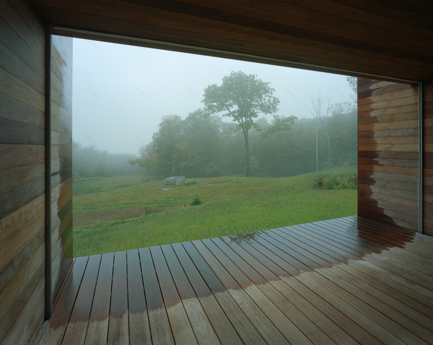 Staggered volumes of house by KSW Architecture frame views of Vermont meadow-24