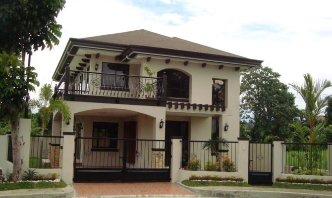 地中海风格带阁楼房屋设计项目-8