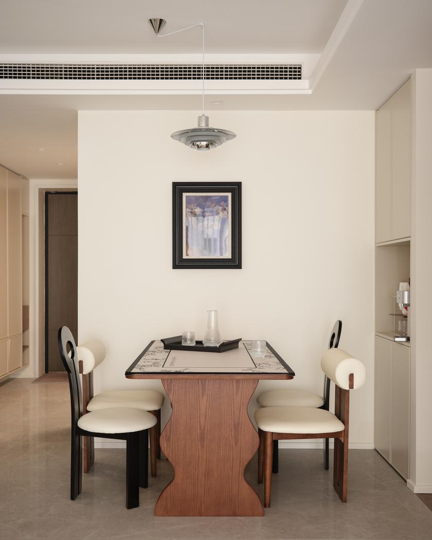 独居女孩法式中古风电影质感的家丨中国上海-20