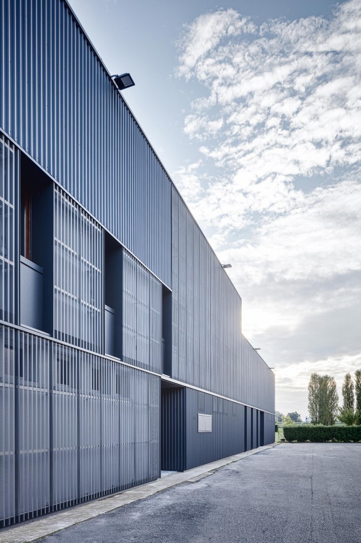 Luzzara保龄球俱乐部改造及多功能厅新建丨意大利-21