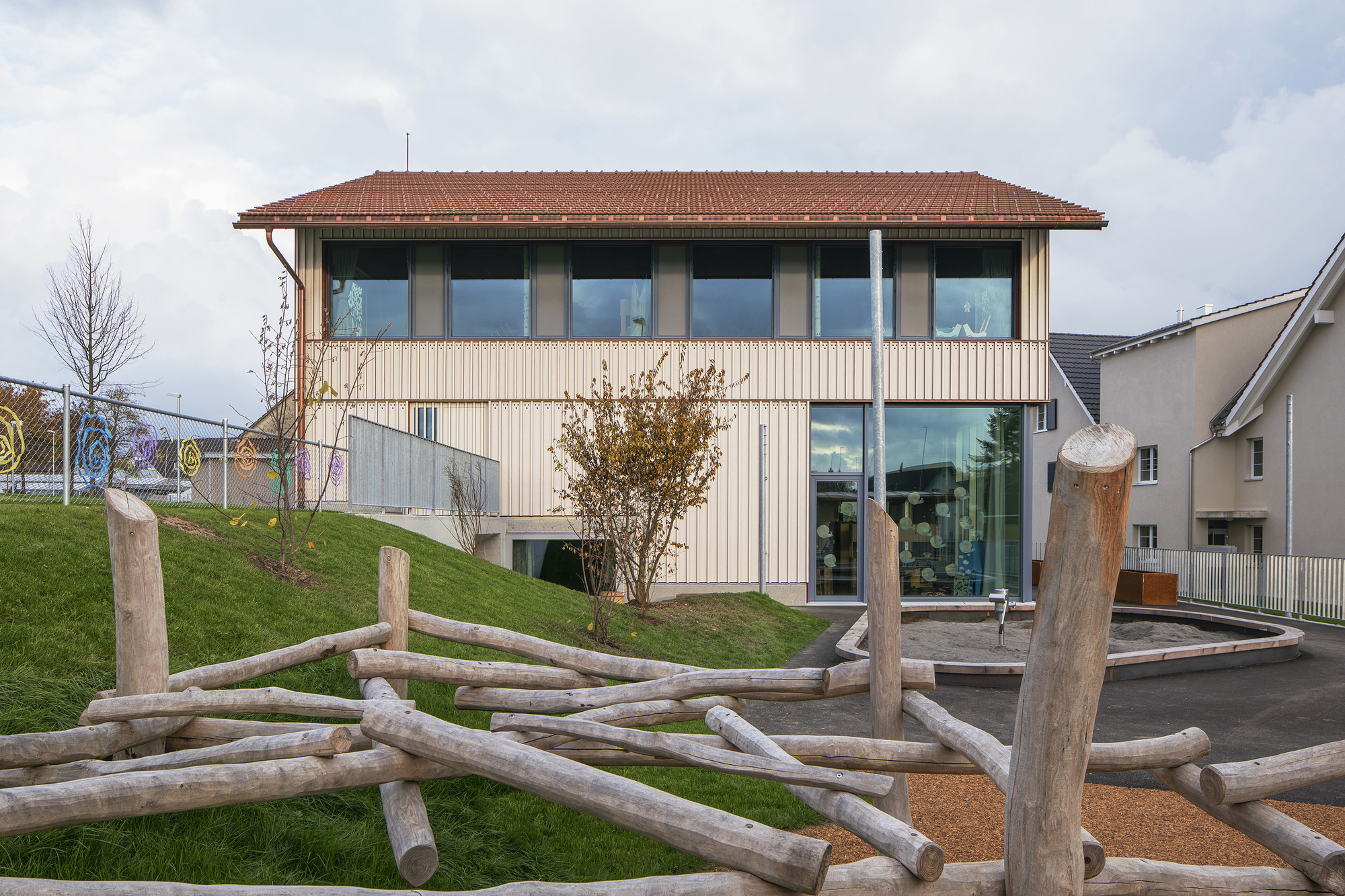 瑞士 Zihlschlacht 幼儿园-12