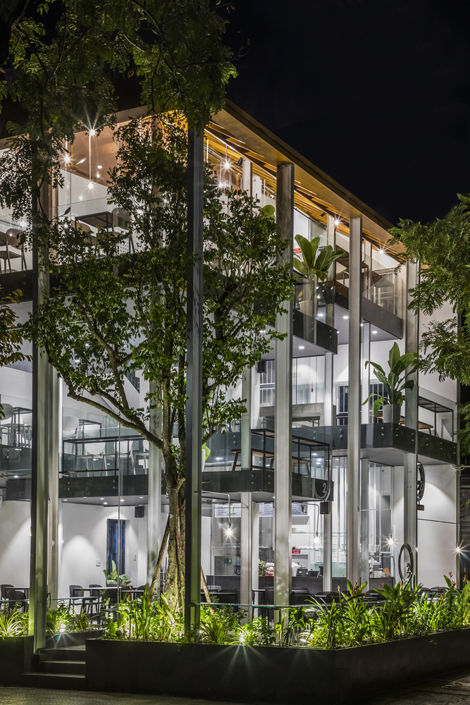 越南传统与现代交融的 O2 咖啡馆-49