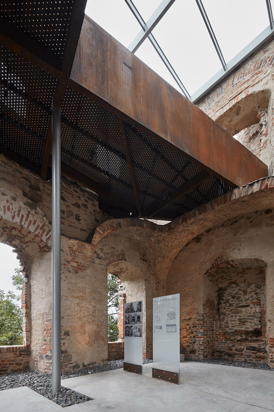 Helfštýn城堡修复与重建，捷克 / atelier-r-105