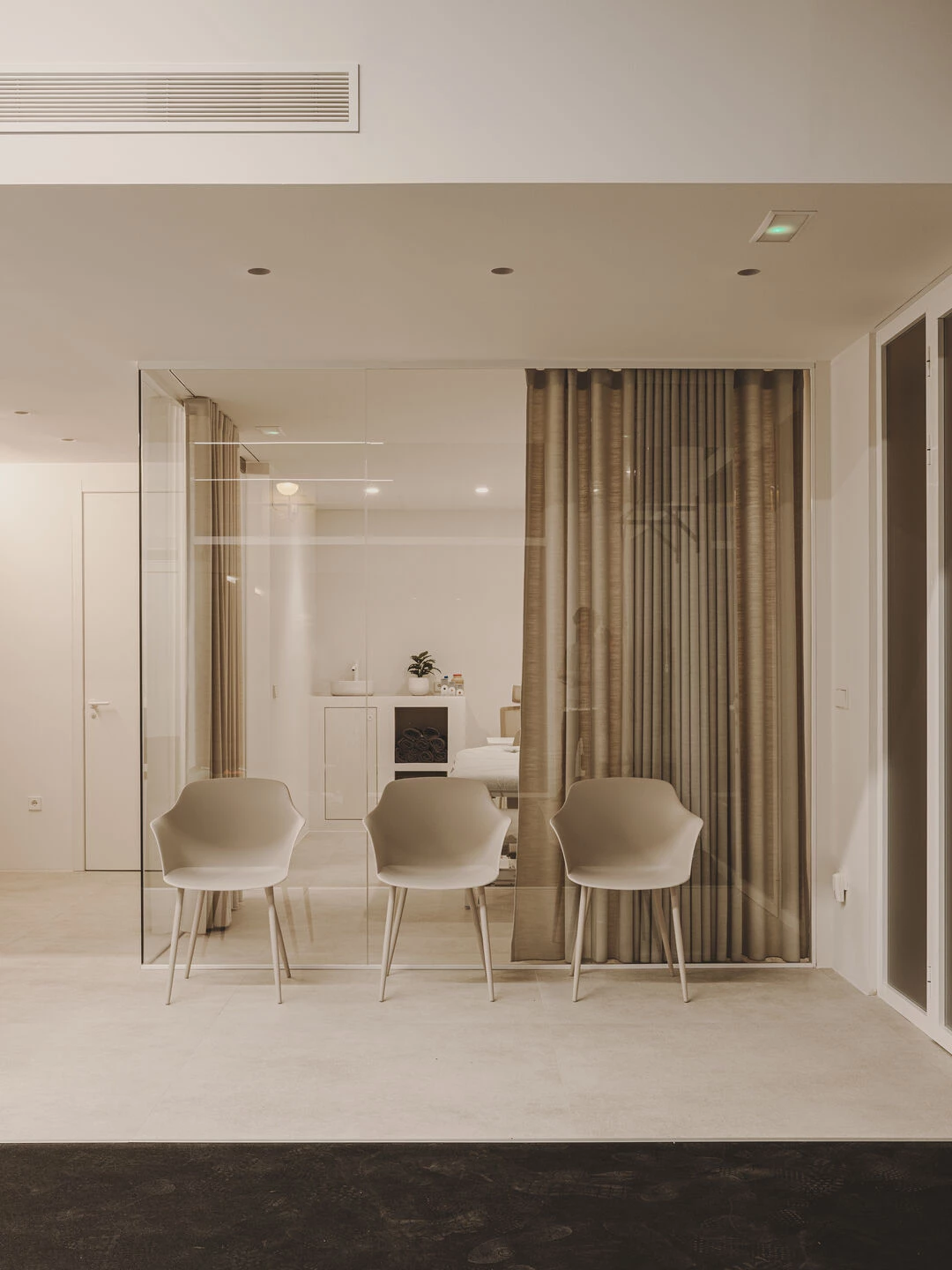 雷托诊所丨SpainValencia丨SahuquillodeArriba-18