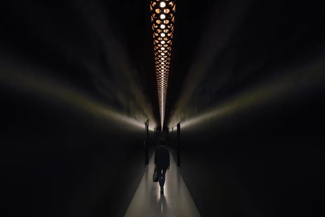 九小时胶囊旅馆丨日本大阪丨Naruse Inokuma Architects-16