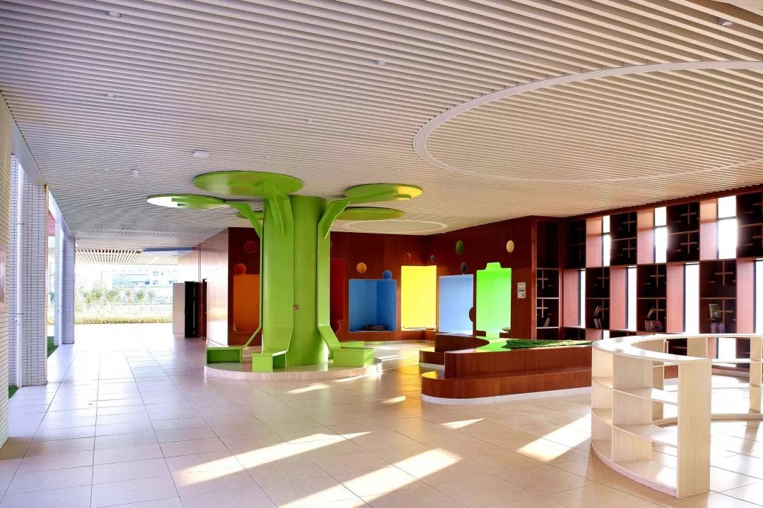 华奥艺术学校 | 佛山禅城绿色教育空间-21