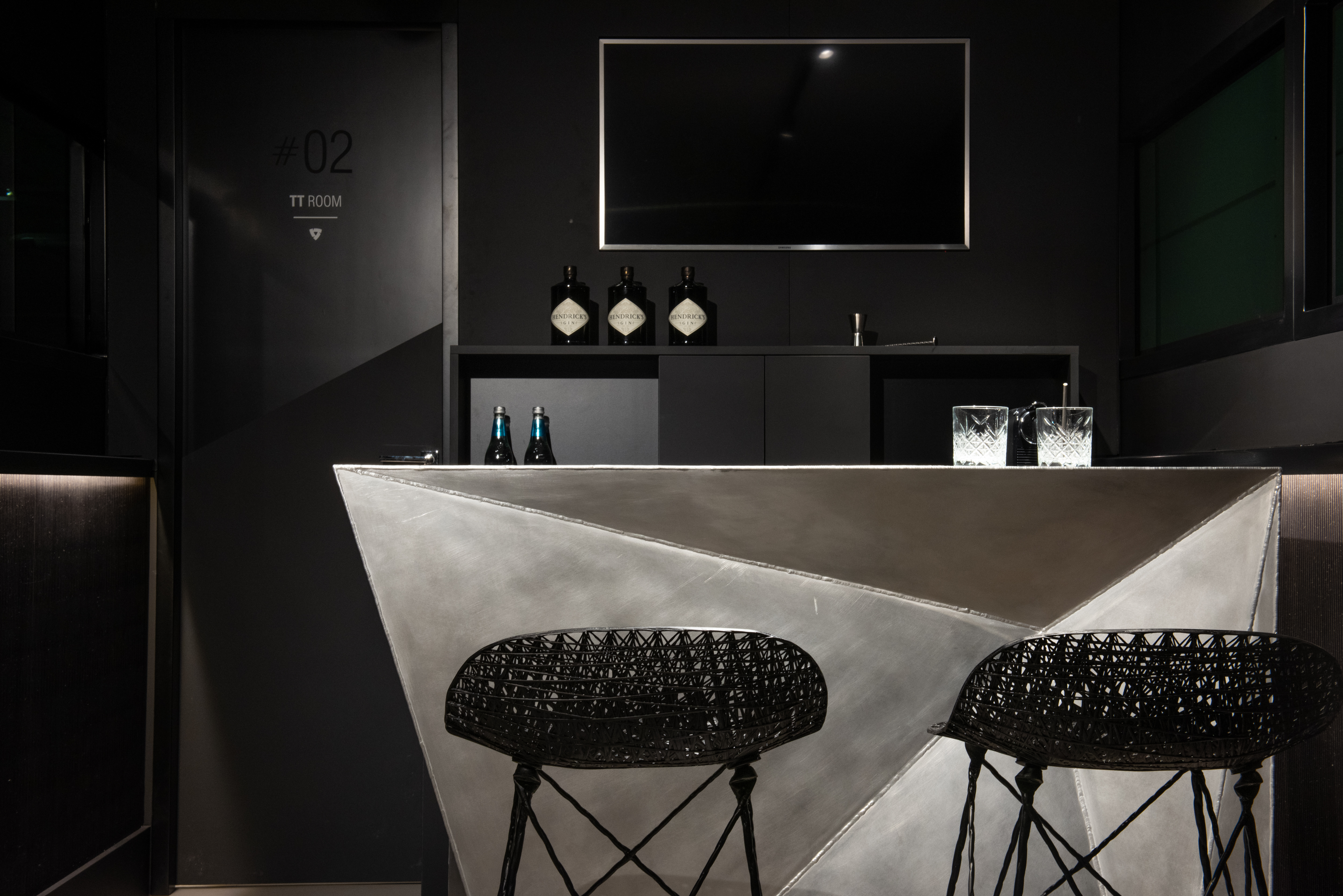 REV'IT! 赛车技术中心丨Martijn Frank Dirks-0