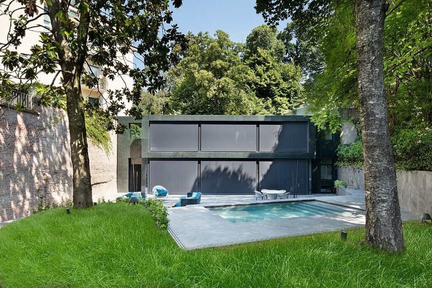 一栋别墅及其花园丨意大利米兰丨Barreca & La Varra-2