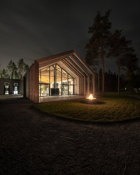 谢勒斯特静修处夜景丨乌克兰基辅