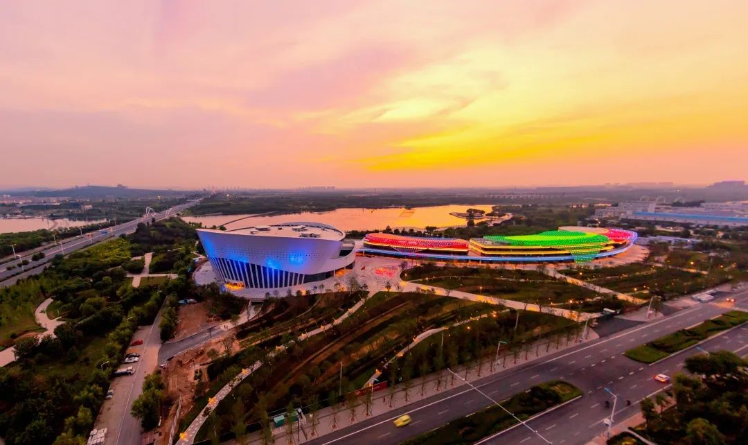 济南华侨城欢乐荟 | 文化地标之美-16