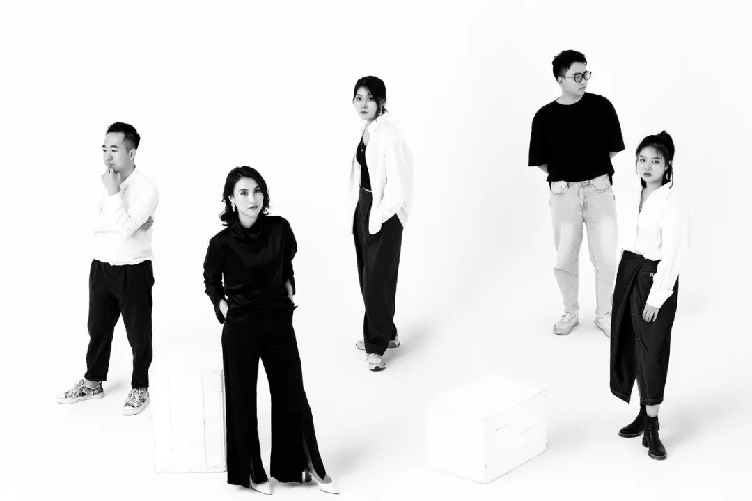 Miss Vintage 奢侈品集合店丨中国重庆丨岭众联合田艾灵设计-82