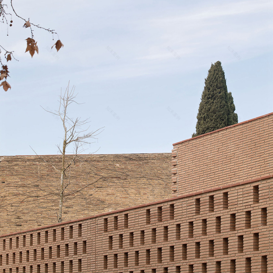 Àltima Sant Andreu 殡仪馆丨西班牙巴塞罗那丨Batlleiroig-22