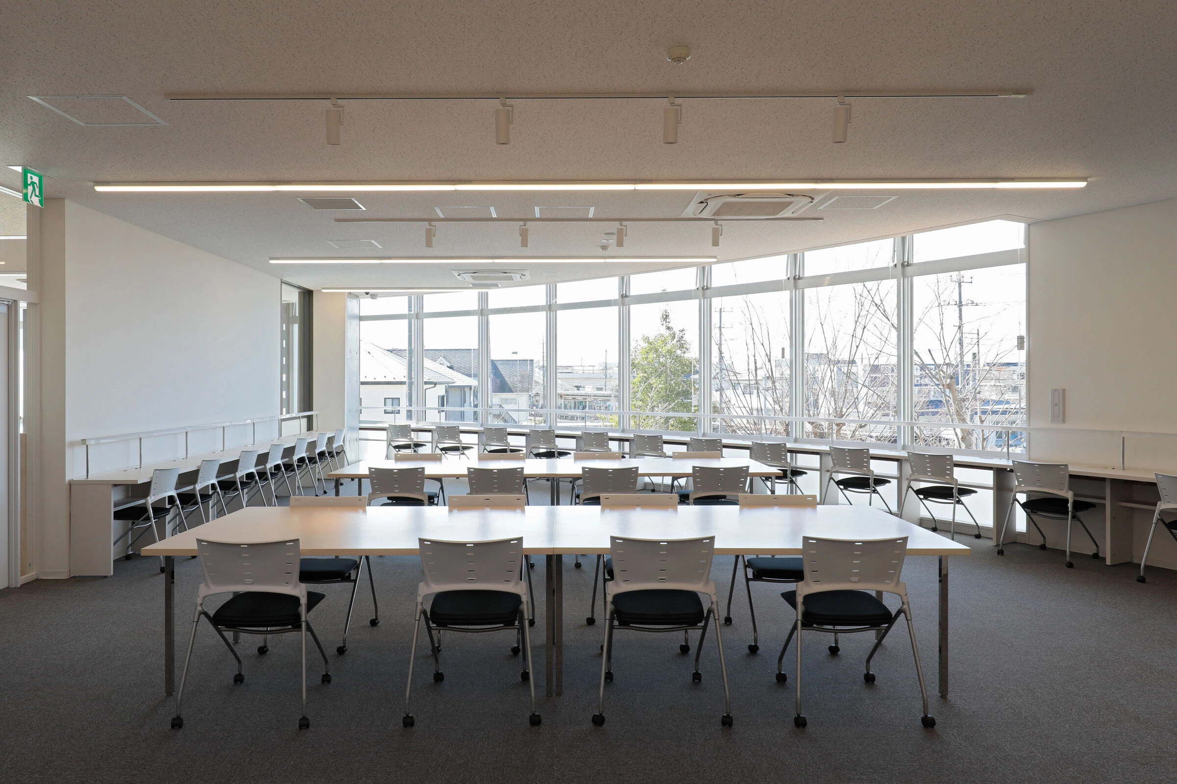 Ebina City Arima Library & Community Center-9