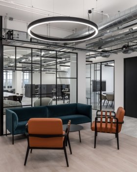 伦敦角落建筑 Spec Suites丨英国伦敦丨Oktra