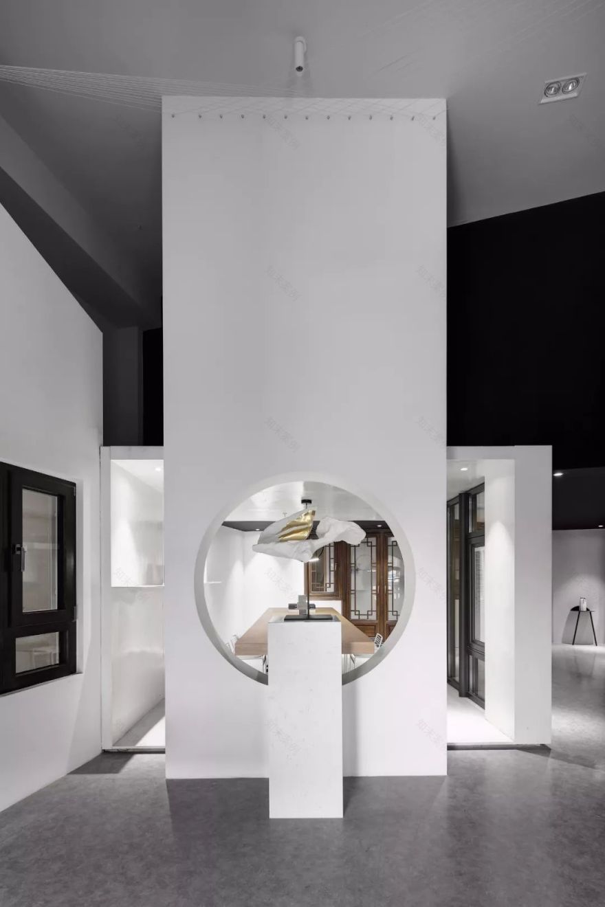 森鹰门窗展厅-42