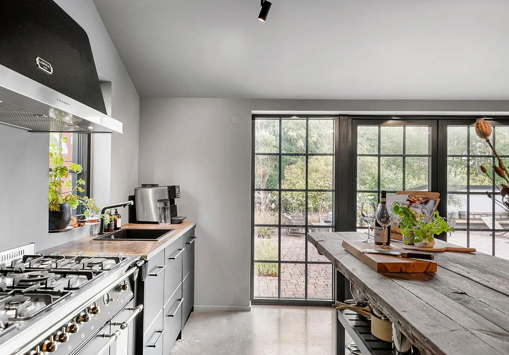 瑞典现代木屋别墅，现代与复古的完美融合-10