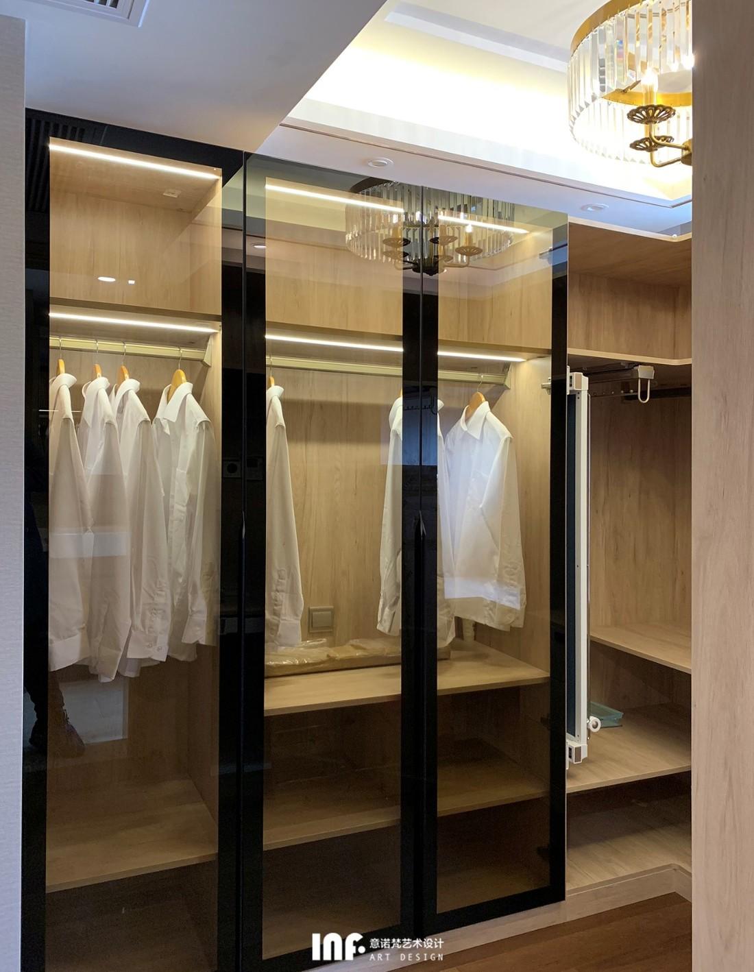 悠步华尔兹-- 客厅餐厅卧室室内设计案例-18